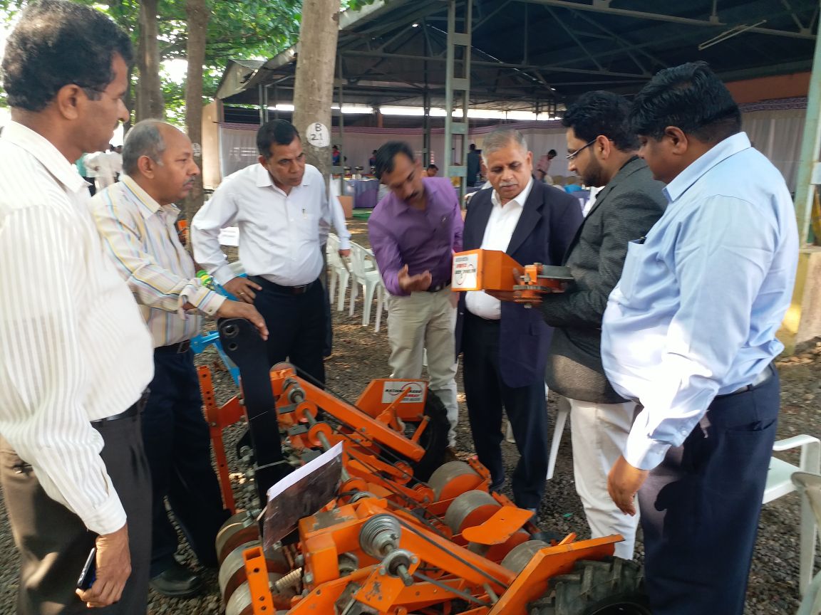 National Stanhay 870 Belt Planter on ICAR - DOGR Pune